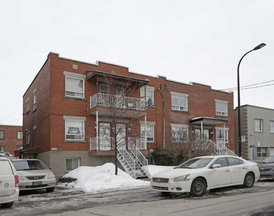 3850 de Courtrai in Montréal, QC - Building Photo