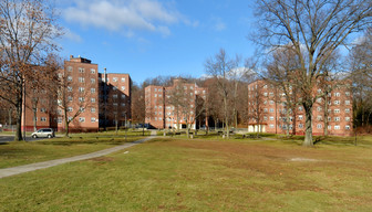 Parkside Place Apartments