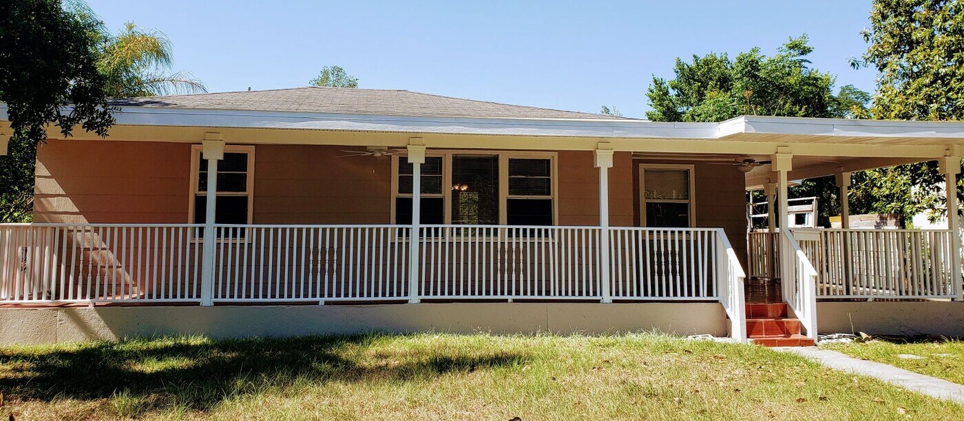 217 E Muriel St in Orlando, FL - Building Photo