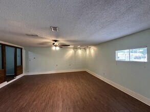 11 Camelia Dr in Texarkana, TX - Building Photo - Building Photo