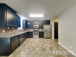 1304 Golden Eagle Way in Clarksville, TN - Building Photo - Building Photo