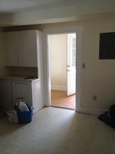 23 South Main St in Brattleboro, VT - Foto de edificio - Interior Photo