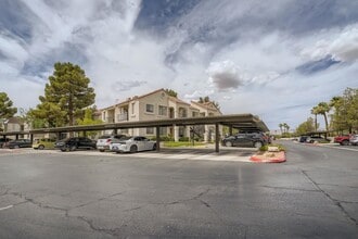 4706 Nara Vista Way in Las Vegas, NV - Building Photo - Building Photo