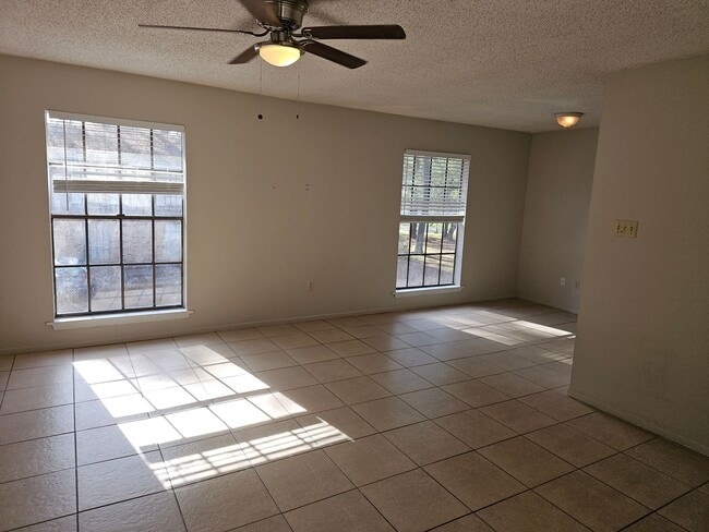 4 Kay Ln in Hammond, LA - Building Photo - Building Photo