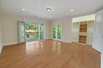 2784 Deep Canyon Dr in Beverly Hills, CA - Building Photo - Building Photo