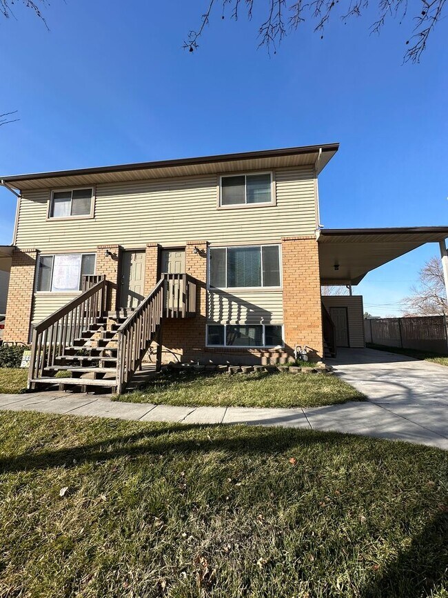 700 700 W-Unit -4337 S 700 W in Riverdale, UT - Building Photo - Building Photo