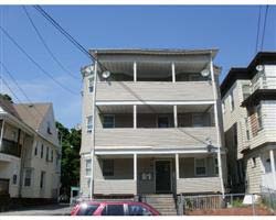 54 Shirley Ave in Revere Beach, MA - Foto de edificio