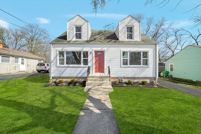 16835 New England Ave in Tinley Park, IL - Building Photo - Building Photo