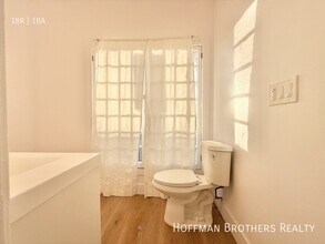 1184 N Edgemont St in Los Angeles, CA - Building Photo - Building Photo