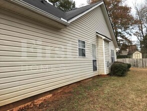 8118 Birch Walk Dr in Riverdale, GA - Building Photo - Building Photo