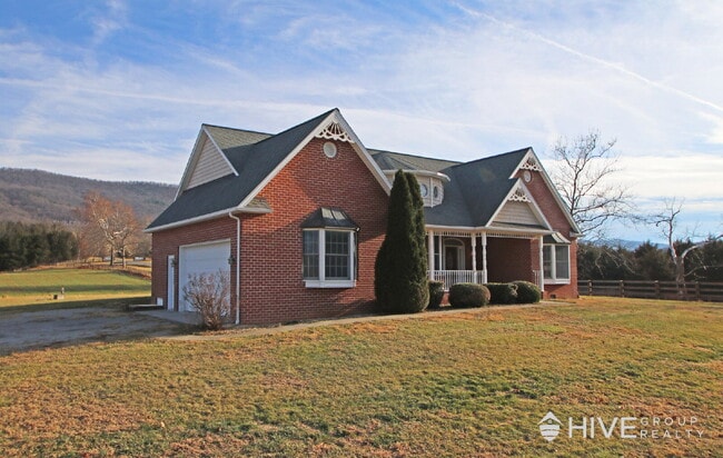 17888 Mountain Valley Rd in New Market, VA - Building Photo - Building Photo