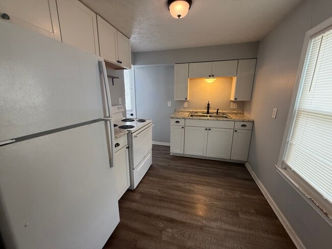 140 W Union St, Unit 140.5 in Medina, OH - Building Photo - Building Photo