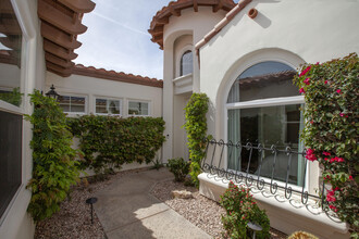 79942 Mission Dr E in La Quinta, CA - Building Photo - Building Photo