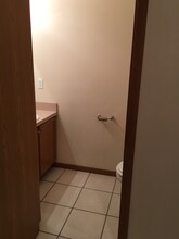 4187 Westbrook Dr in Brooklyn, OH - Building Photo - Building Photo