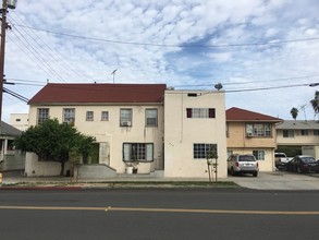 215 W 8th St in Long Beach, CA - Building Photo - Other