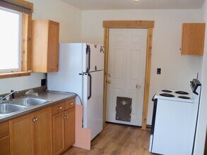 1926 Canary Ave in Billings, MT - Building Photo - Building Photo