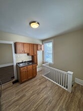 442 Oneida St, Unit #2 in Pittsburgh, PA - Foto de edificio - Building Photo