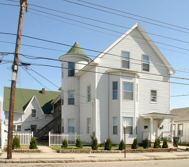 346 S Main St in Manchester, NH - Building Photo - Building Photo