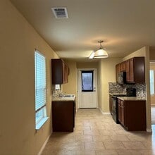 835 E College St in Princeton, TX - Building Photo - Building Photo