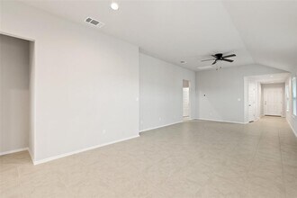 351 Tempest Trl in Maxwell, TX - Building Photo - Building Photo
