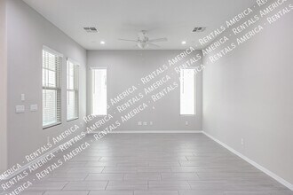 640 W Winchester Dr in Chandler, AZ - Building Photo - Building Photo