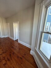 279 Webster St in Boston, MA - Building Photo - Building Photo