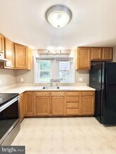 735 Fisher Ave in Pottstown, PA - Building Photo - Building Photo
