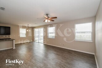7031 Azalea Grove Dr in Jacksonville, FL - Building Photo - Building Photo