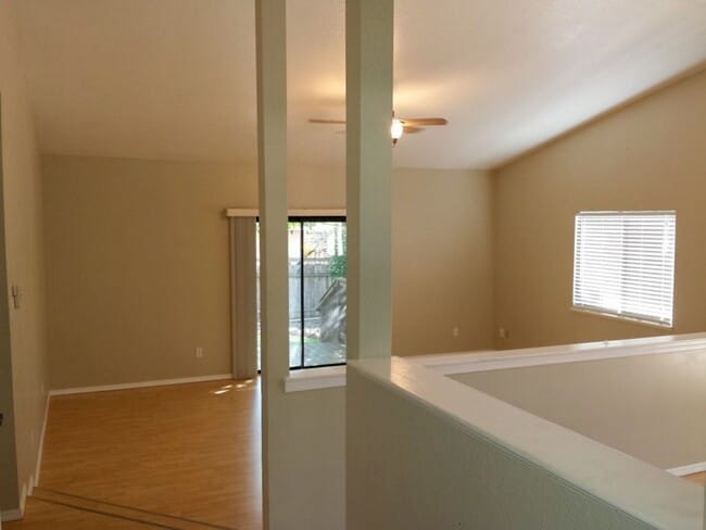 1757 Kildare Dr in Redding, CA - Building Photo - Building Photo