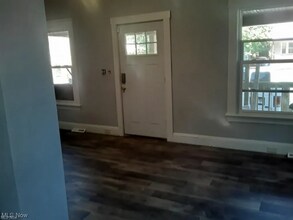 2926 E 130th St in Cleveland, OH - Building Photo - Building Photo