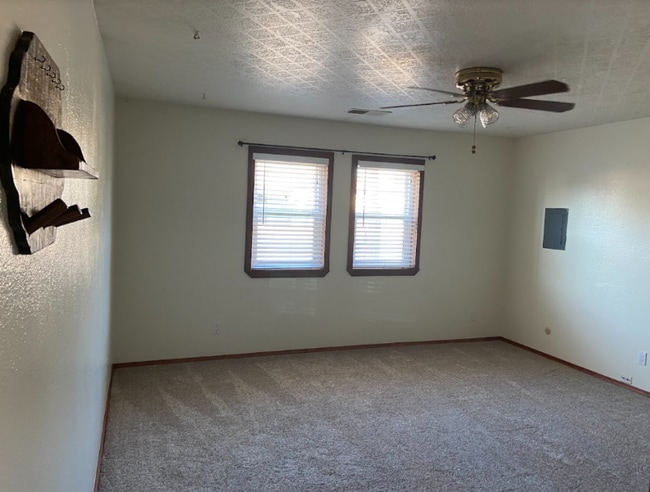 000 W Avenida Bernalillo in Bernalillo, NM - Building Photo - Building Photo