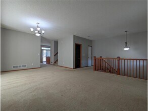 11170 Sand Castle Dr in Woodbury, MN - Building Photo - Building Photo