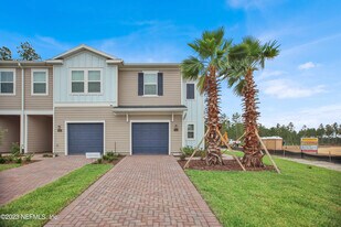 348 Rosemont Dr in St. Augustine, FL - Building Photo