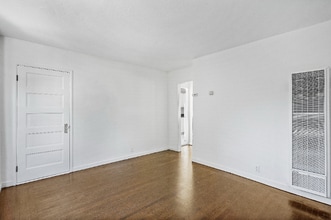 1551 St Charles St in Alameda, CA - Building Photo - Building Photo