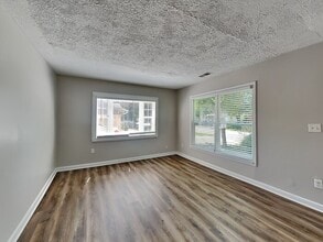 839 Middle Dr in Whiteland, IN - Building Photo - Building Photo
