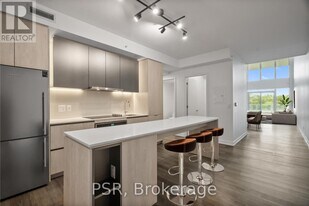 11 Ordnance St in Toronto, ON - Building Photo