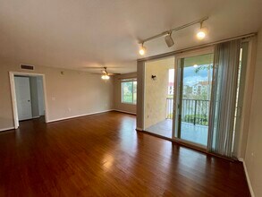 516 Villa Cir in Boynton Beach, FL - Building Photo - Building Photo