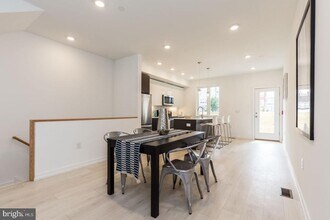 1241 N 27th St in Philadelphia, PA - Building Photo - Building Photo