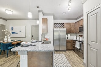 Cortland World Gateway in Orlando, FL - Building Photo - Building Photo