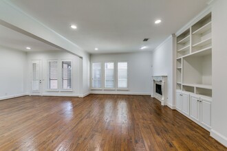 4201 Emerson Ave-Unit -6505 Westchester Drive in Dallas, TX - Building Photo - Building Photo