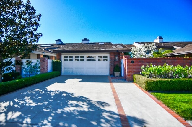 property at 4 White Water Dr
