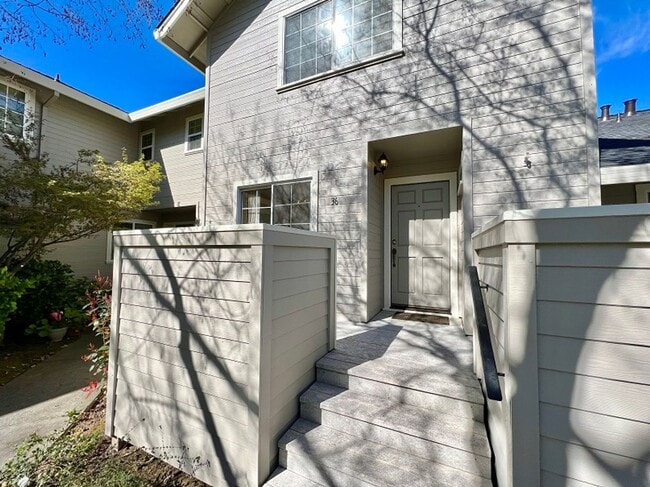 36 Valley Club Cir in Napa, CA - Building Photo - Building Photo