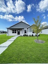 4418 Lassen Trail, Unit 1 in Forney, TX - Building Photo