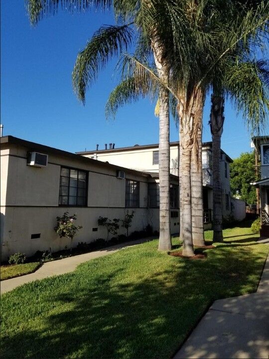 210 S Bushnell Ave, Unit 210.5 in Alhambra, CA - Building Photo