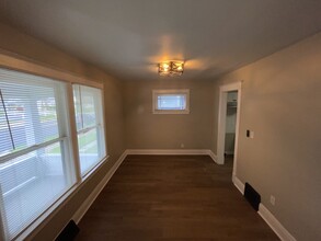 2322 Upton Ave in Toledo, OH - Building Photo - Building Photo