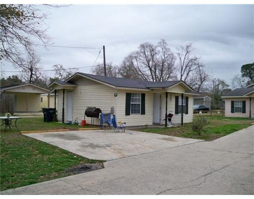 1020 Tucker Ave in Pascagoula, MS - Building Photo