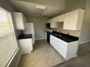 14 Old S Ct in Bluffton, SC - Building Photo - Building Photo