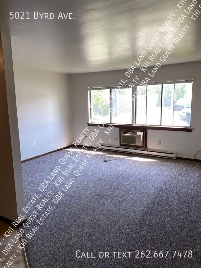 5021 Byrd Ave in Racine, WI - Building Photo - Building Photo