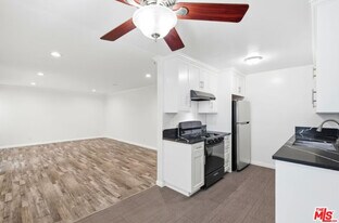 1939 Selby Ave in Los Angeles, CA - Building Photo