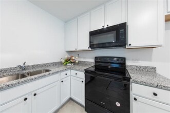 230 Sunflower St in Princeton, TX - Building Photo - Building Photo